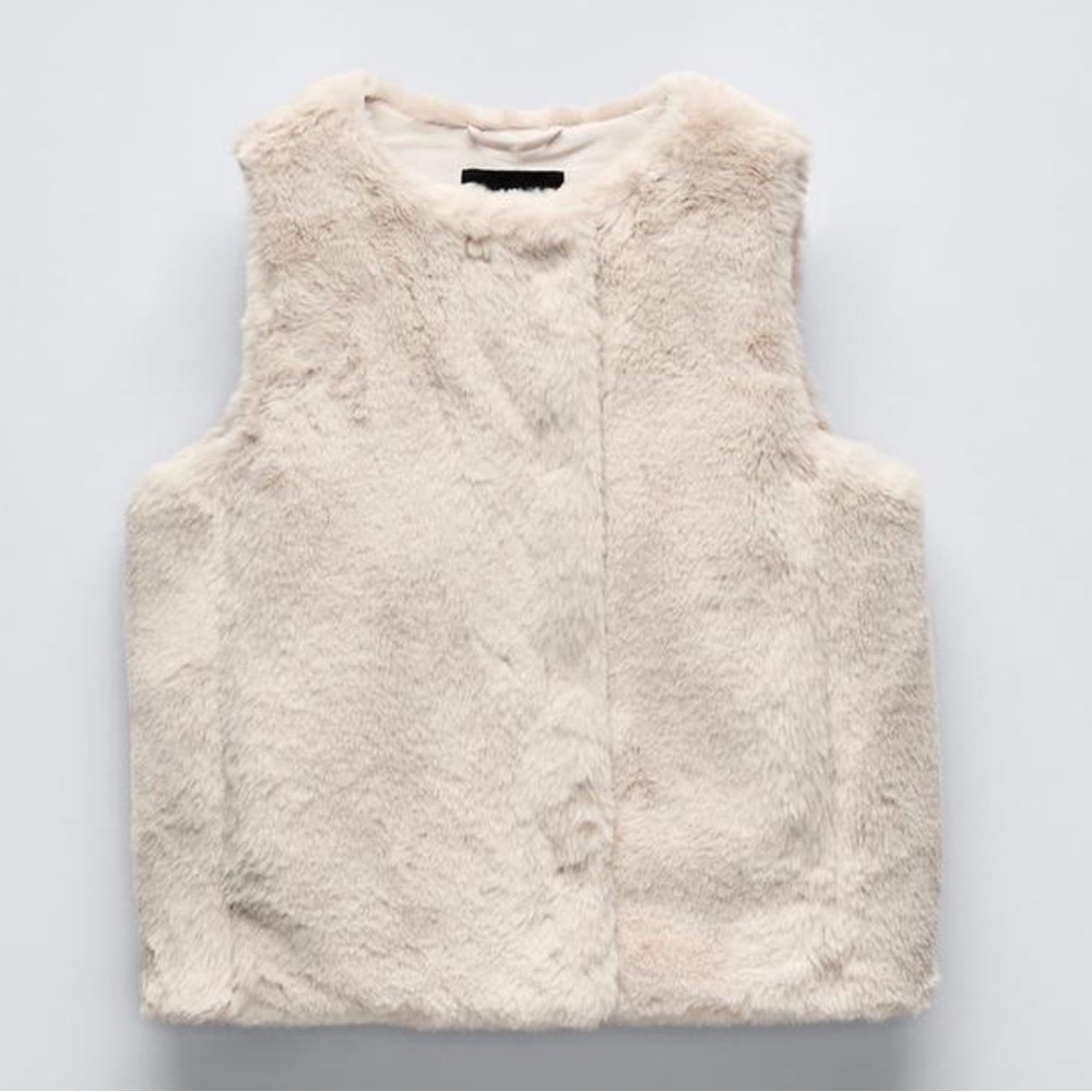 Zara Kids Faux Fur Vest!